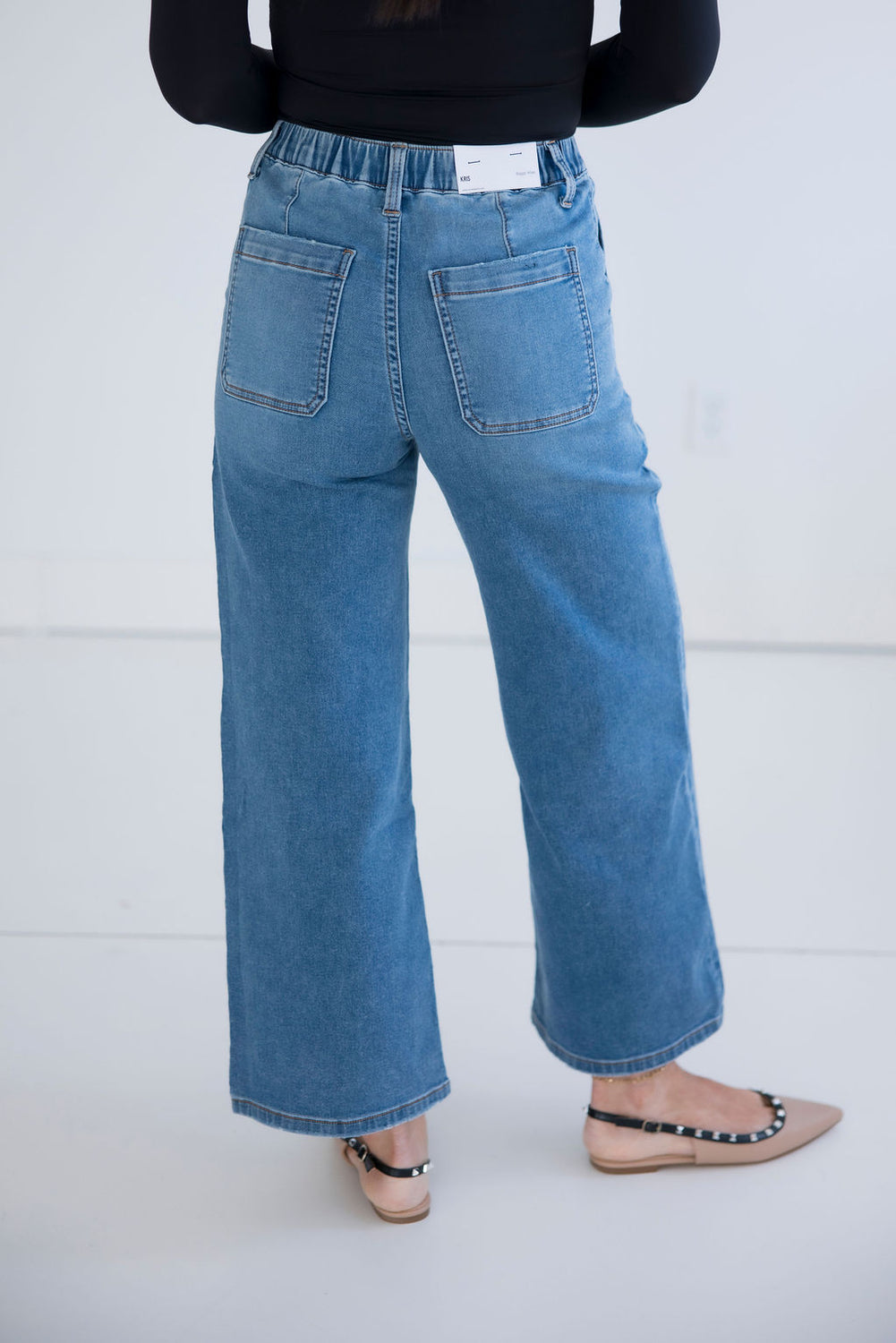 Leeza Vervet Wide Leg Jeans
