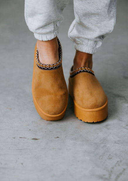 Remi Platform Slippers