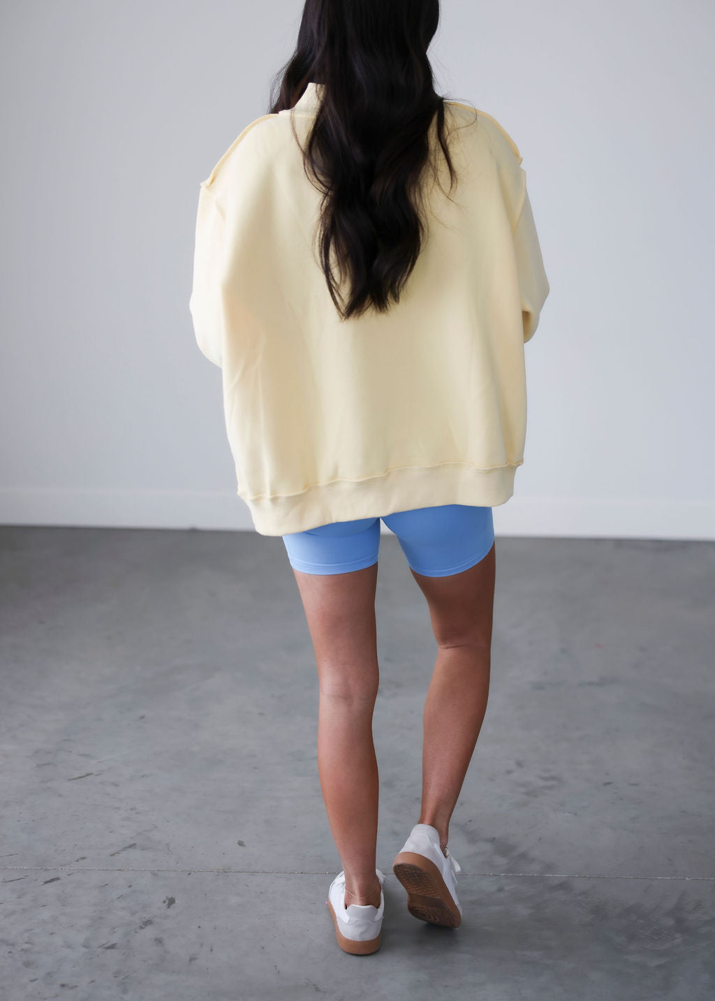 Dilly Dally Graphic Pullover