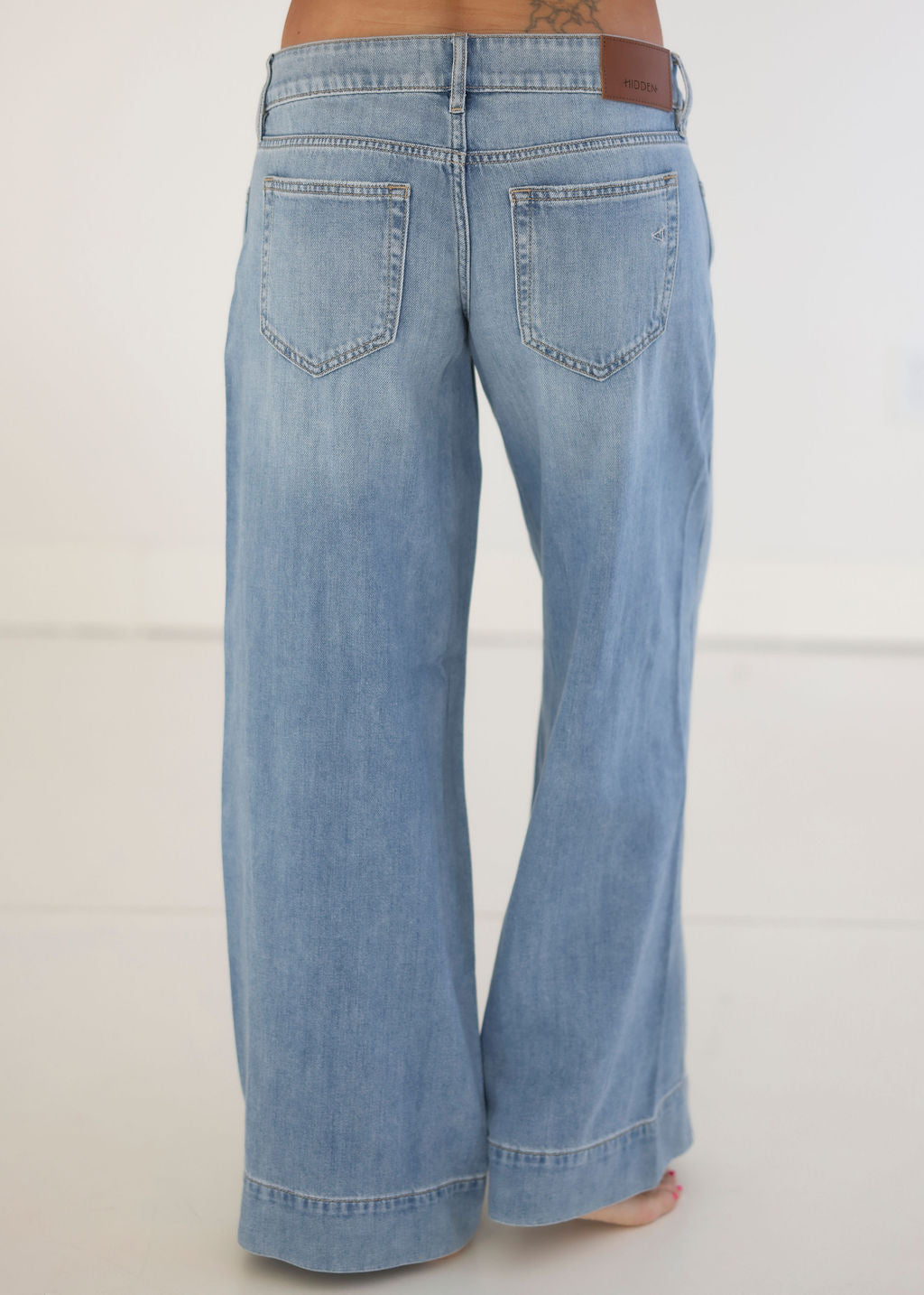 Lexie Hidden Wide Leg Jeans