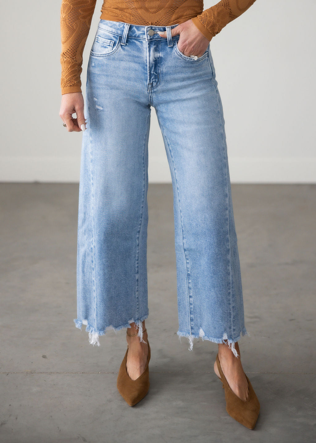 Kya Lovervet Cropped Wide Leg Jeans