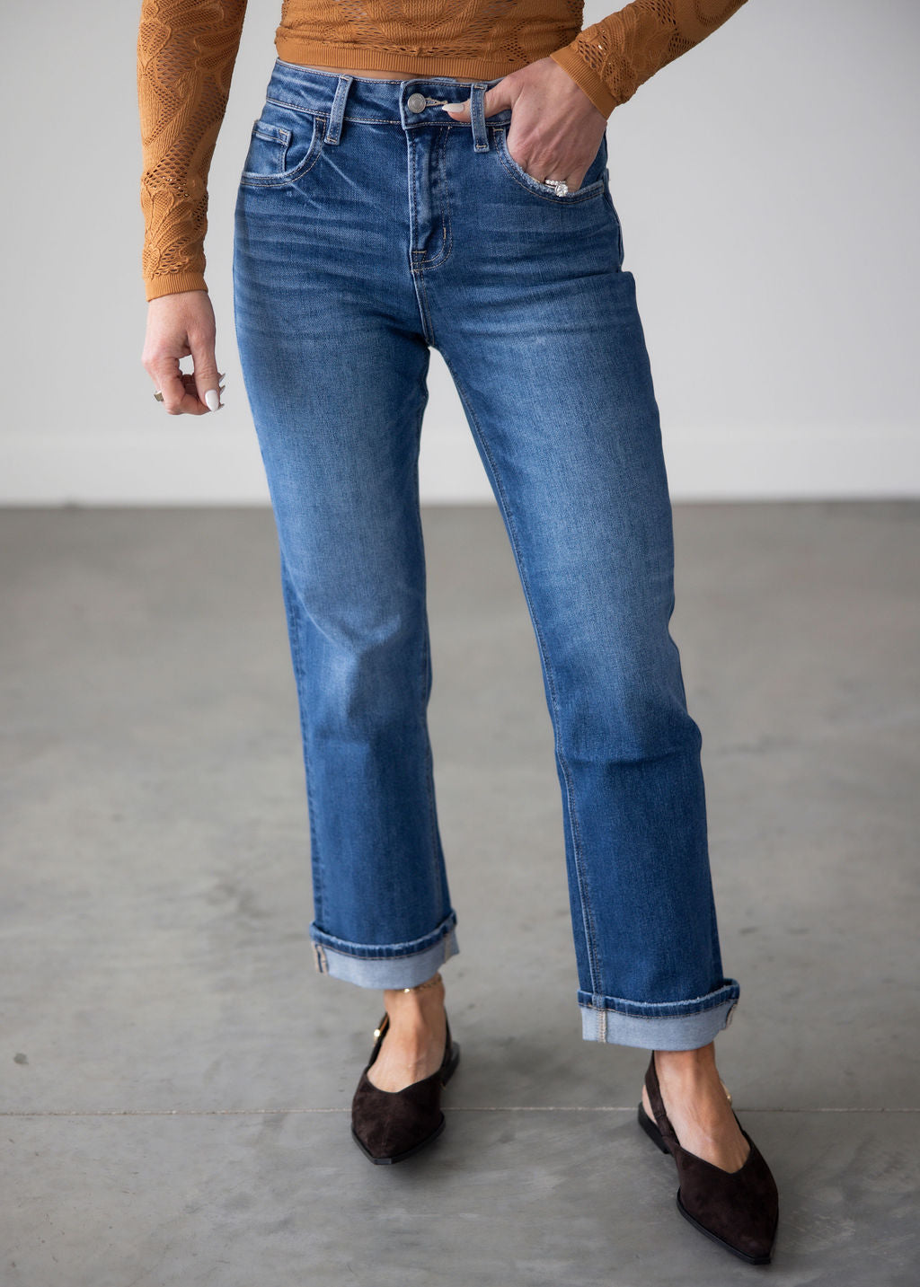 Ciara Lovervet Cropped Jean