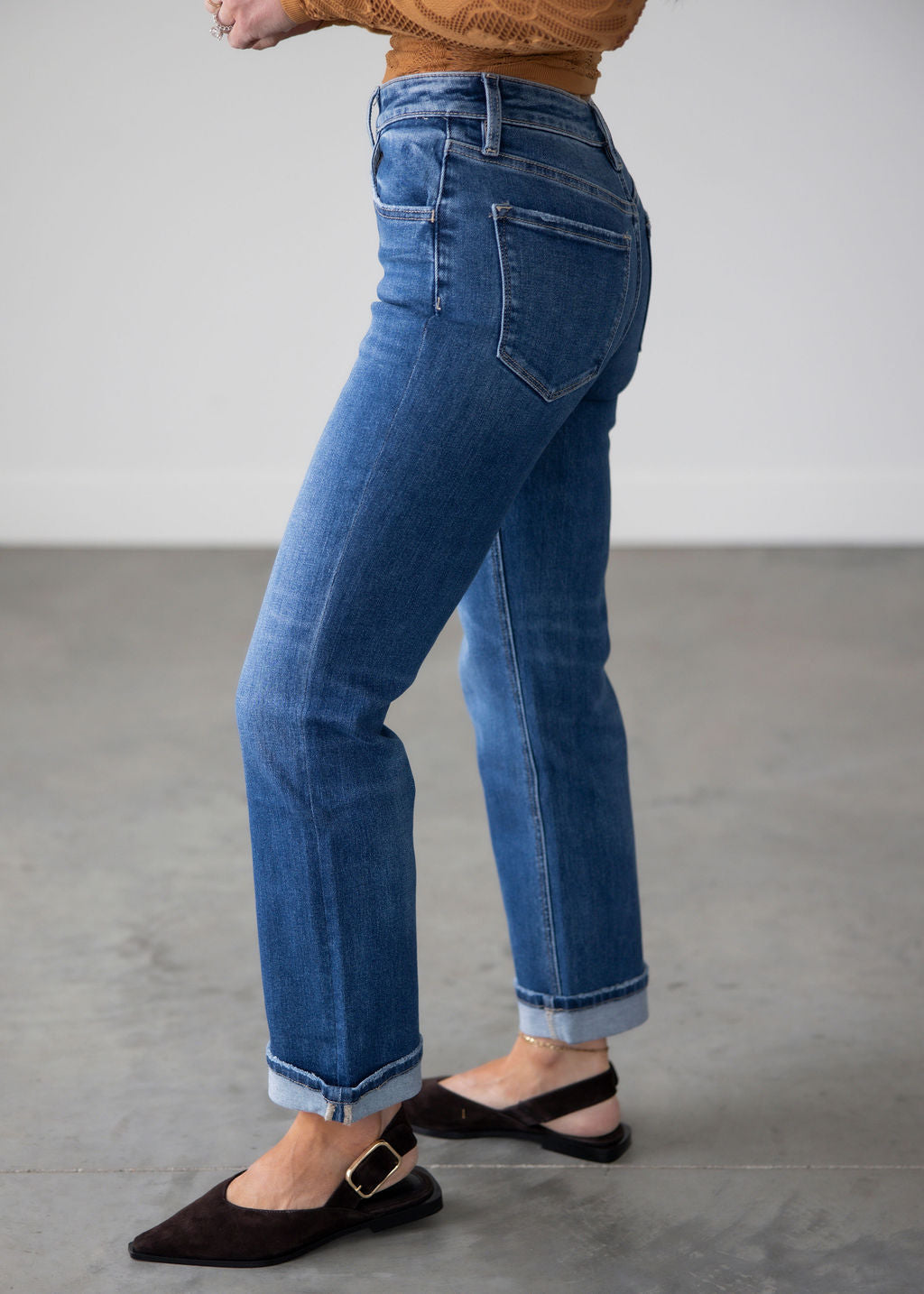 Ciara Lovervet Cropped Jean