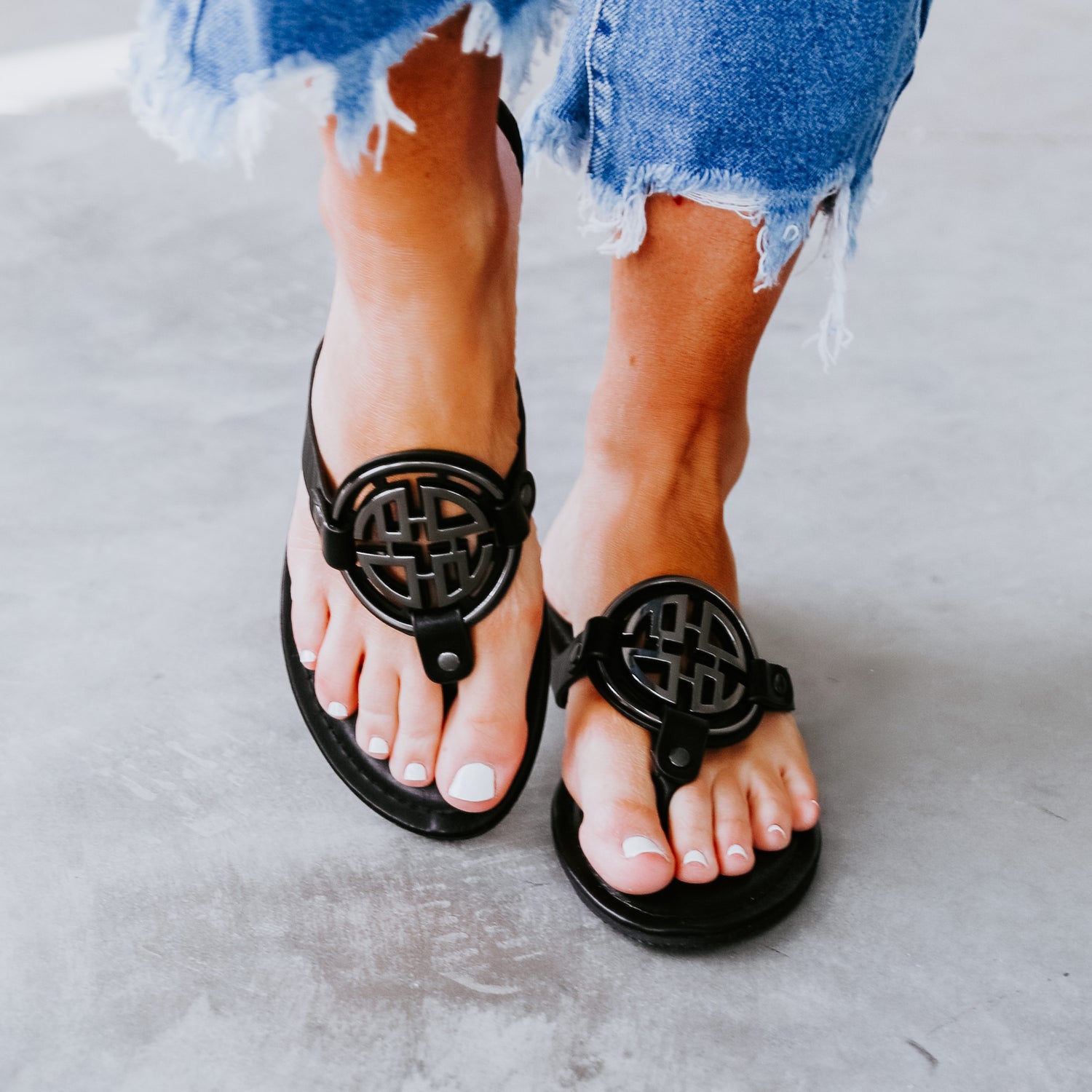 Lumi Flat Sandals