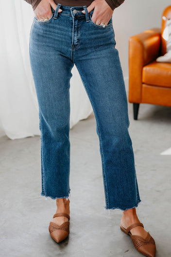 Tyla Vervet Crop Straight Jean