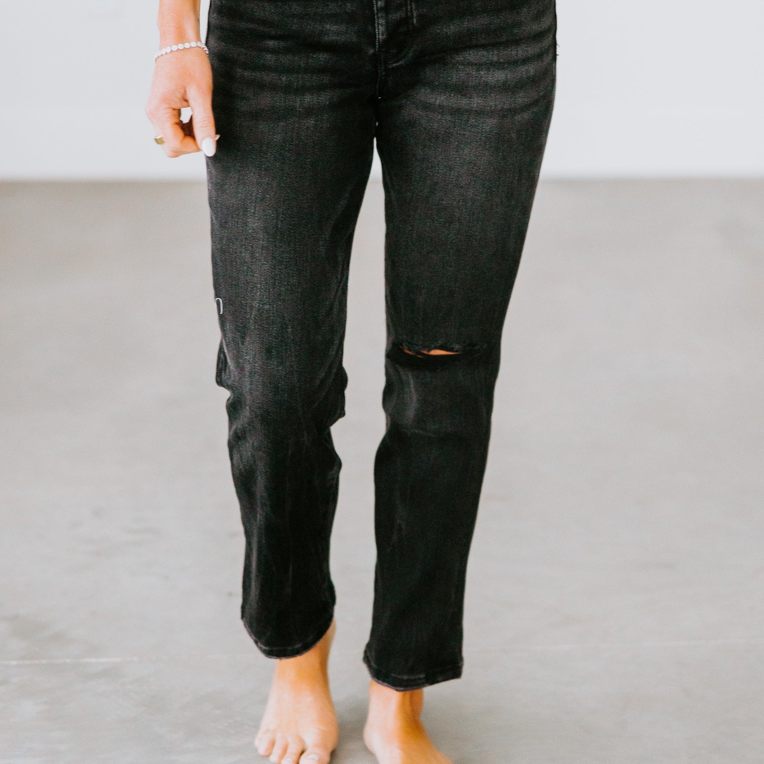 Dallen High Rise Straight Jean