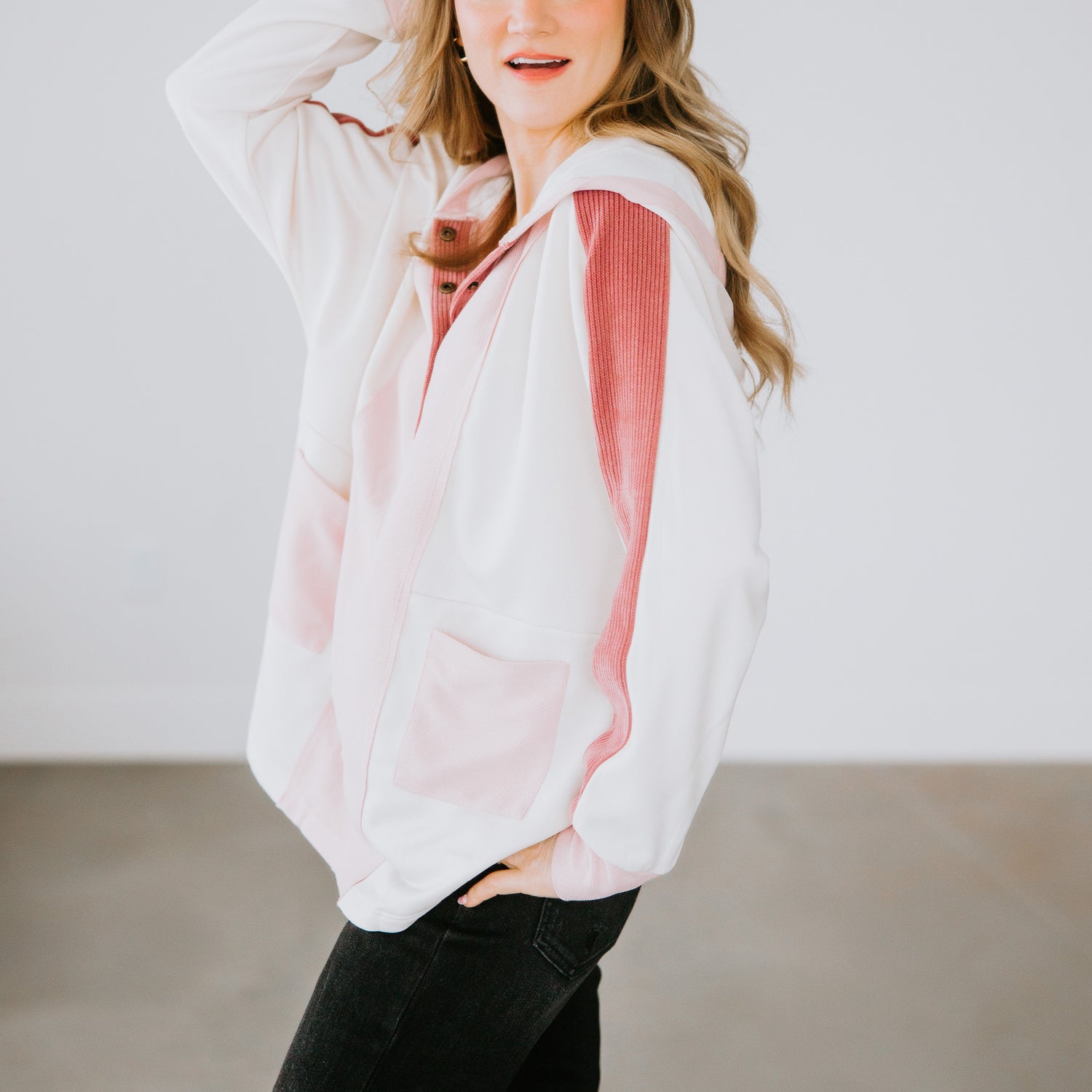 Deidra Henley Pullover