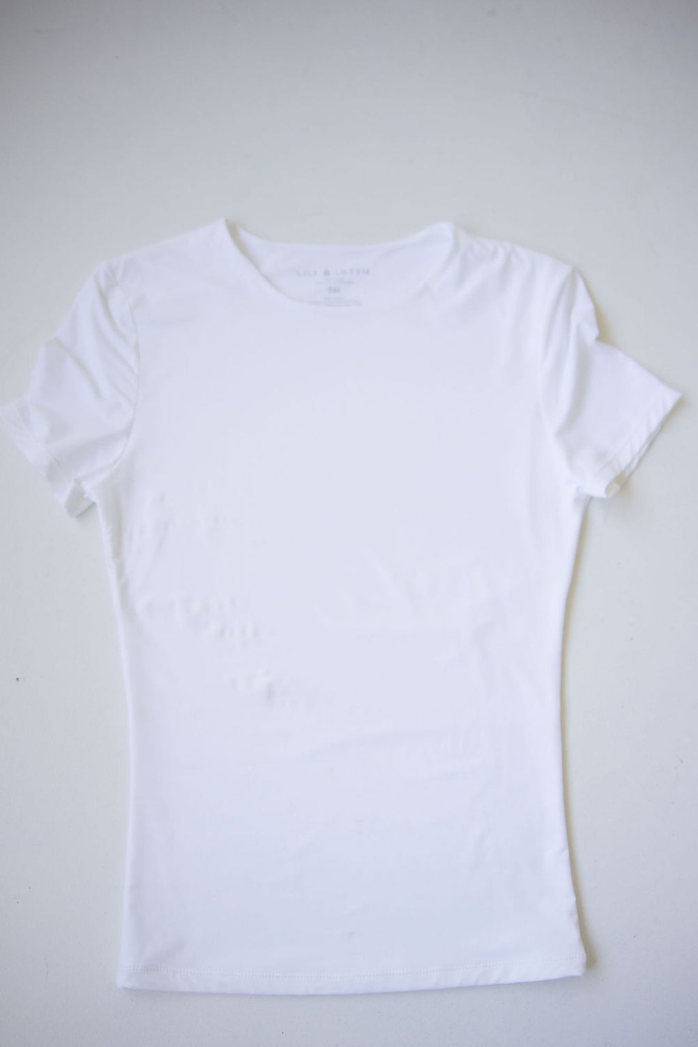 Core Seamless Tee by Lily & Lottie