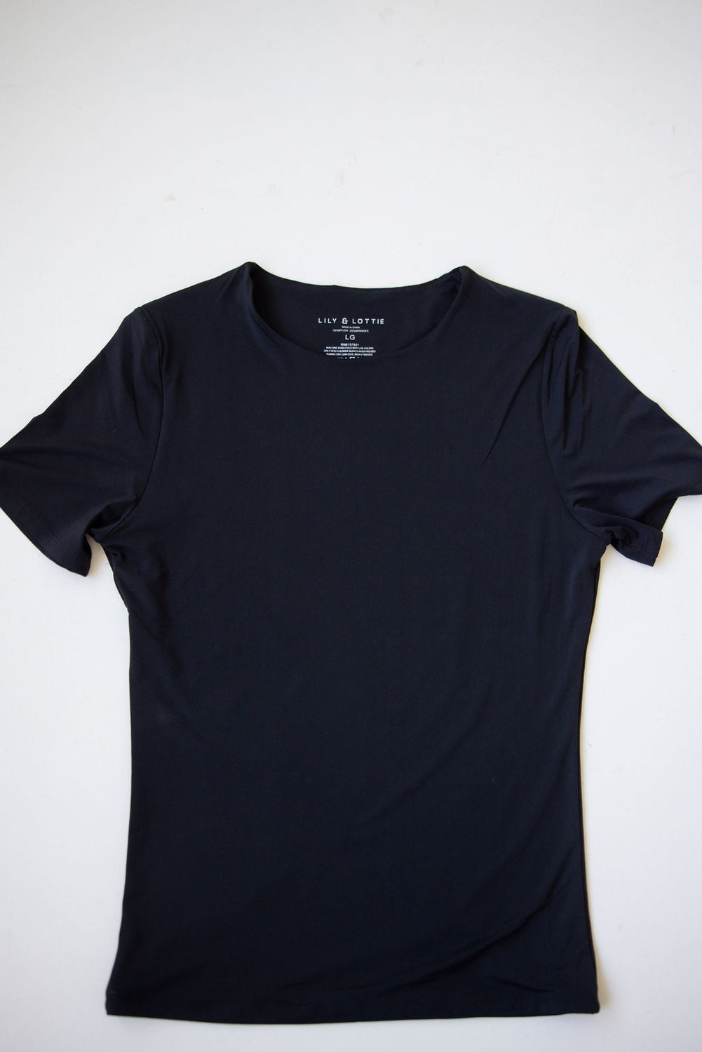 Core Seamless Tee by Lily & Lottie