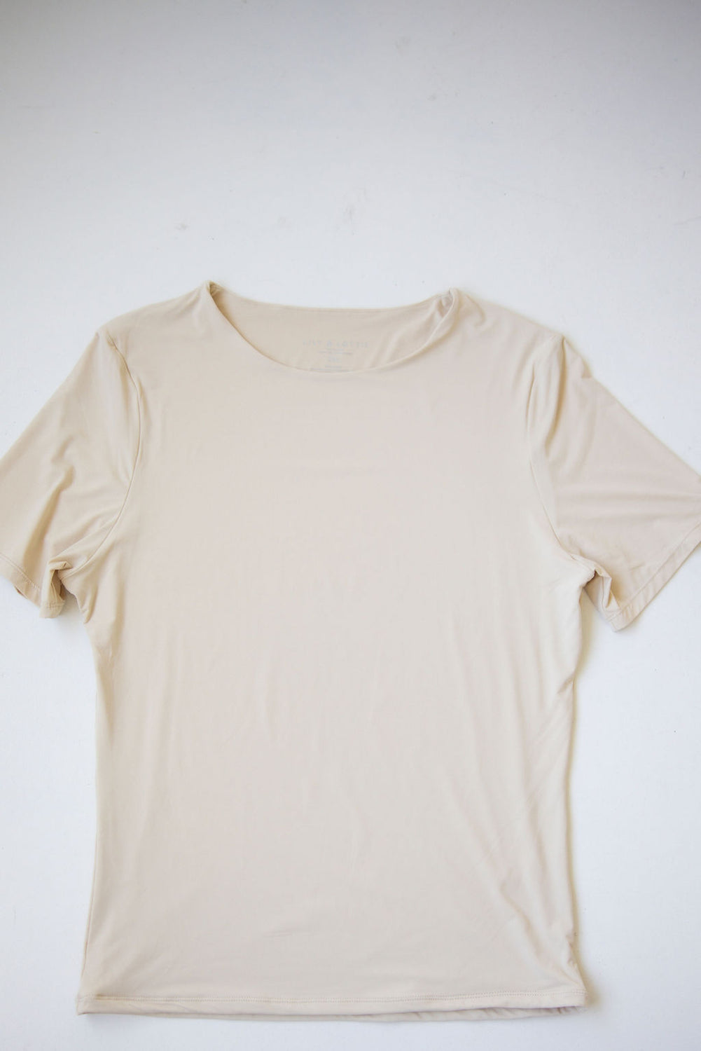 Core Seamless Tee by Lily & Lottie