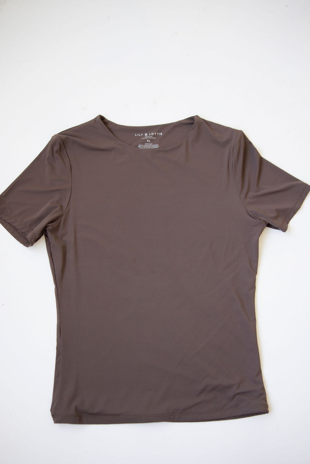 Core Seamless Tee by Lily & Lottie