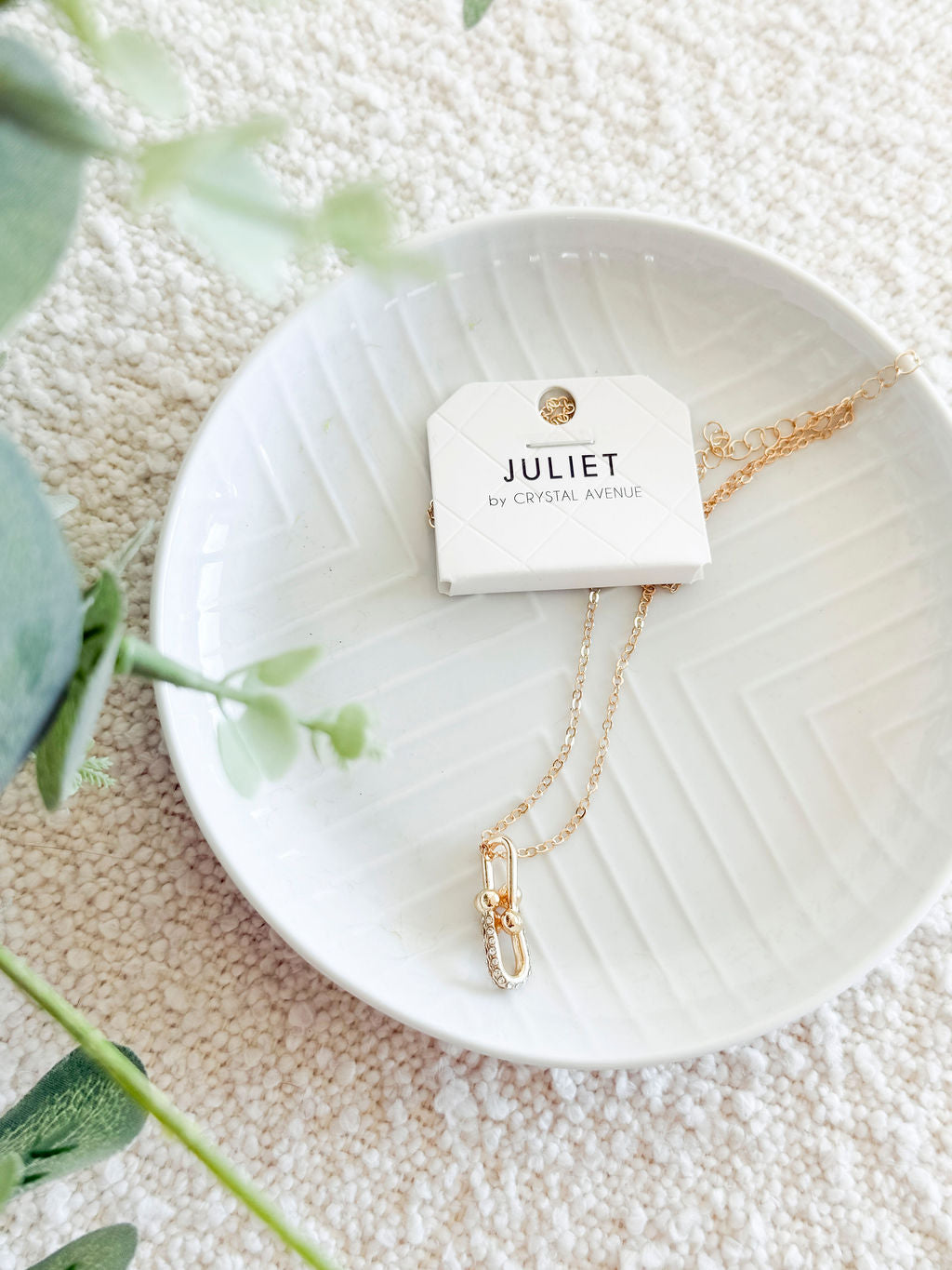 Horseshoe Bejeweled Necklace