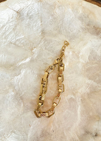 Lois Chain Link Bracelet