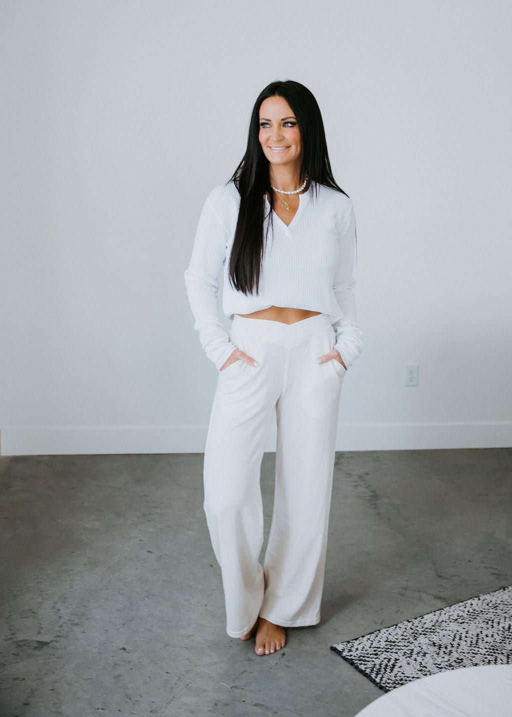 Karsyn Crossover Lounge Pants – Lauriebelles