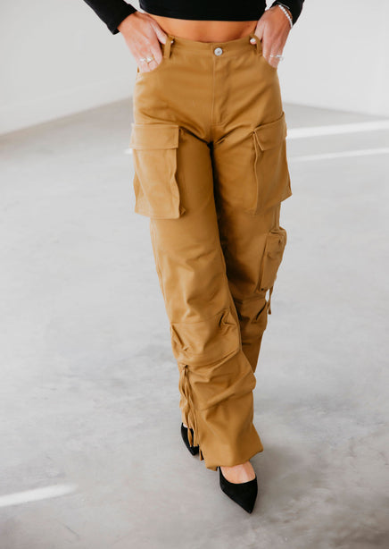 Steve Madden Duo Cargo Pants