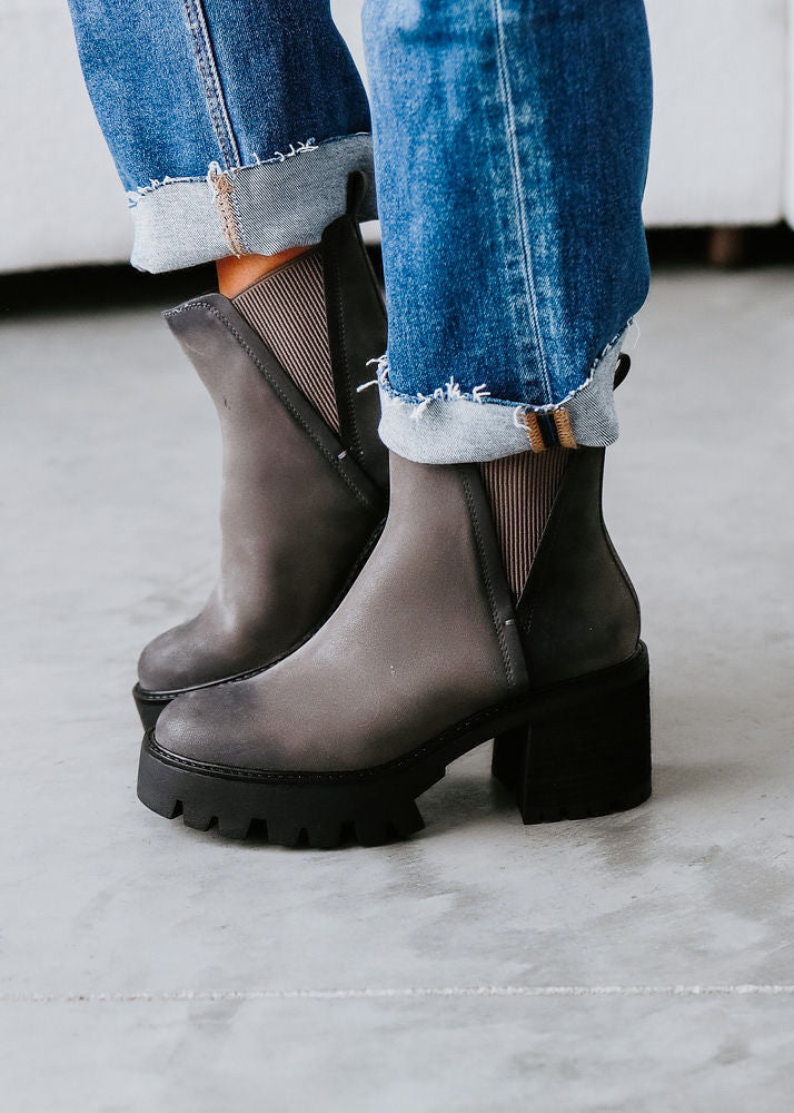 Rusty Chelsea Boot