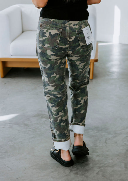 Tracey Hidden Camo Cargo Jean