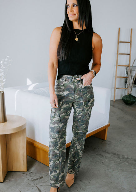 Tracey Hidden Camo Cargo Jean