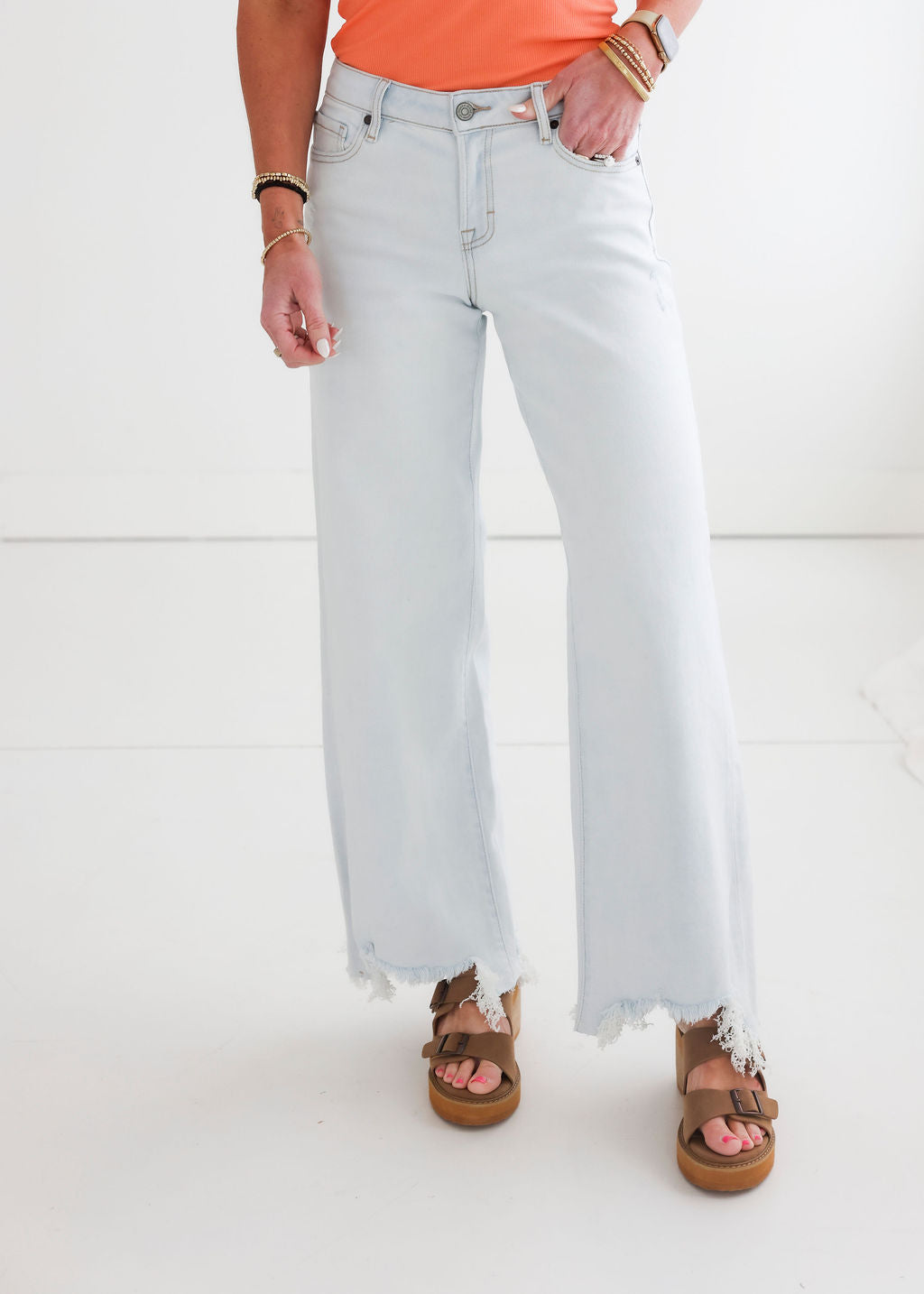 Rakael Hidden Wide Leg Jean