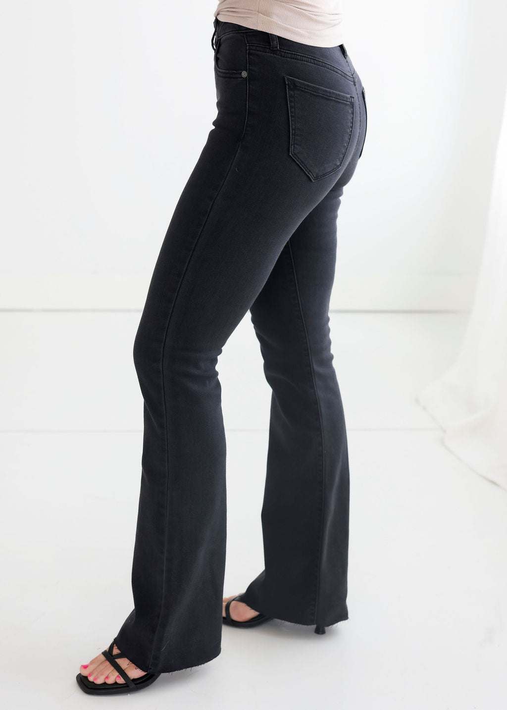 Kenden Hidden Flare Jean