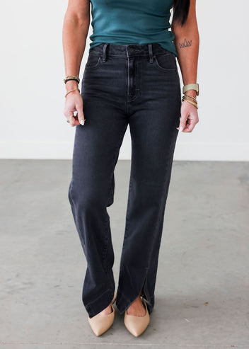 Daryl Hidden Straight Jean