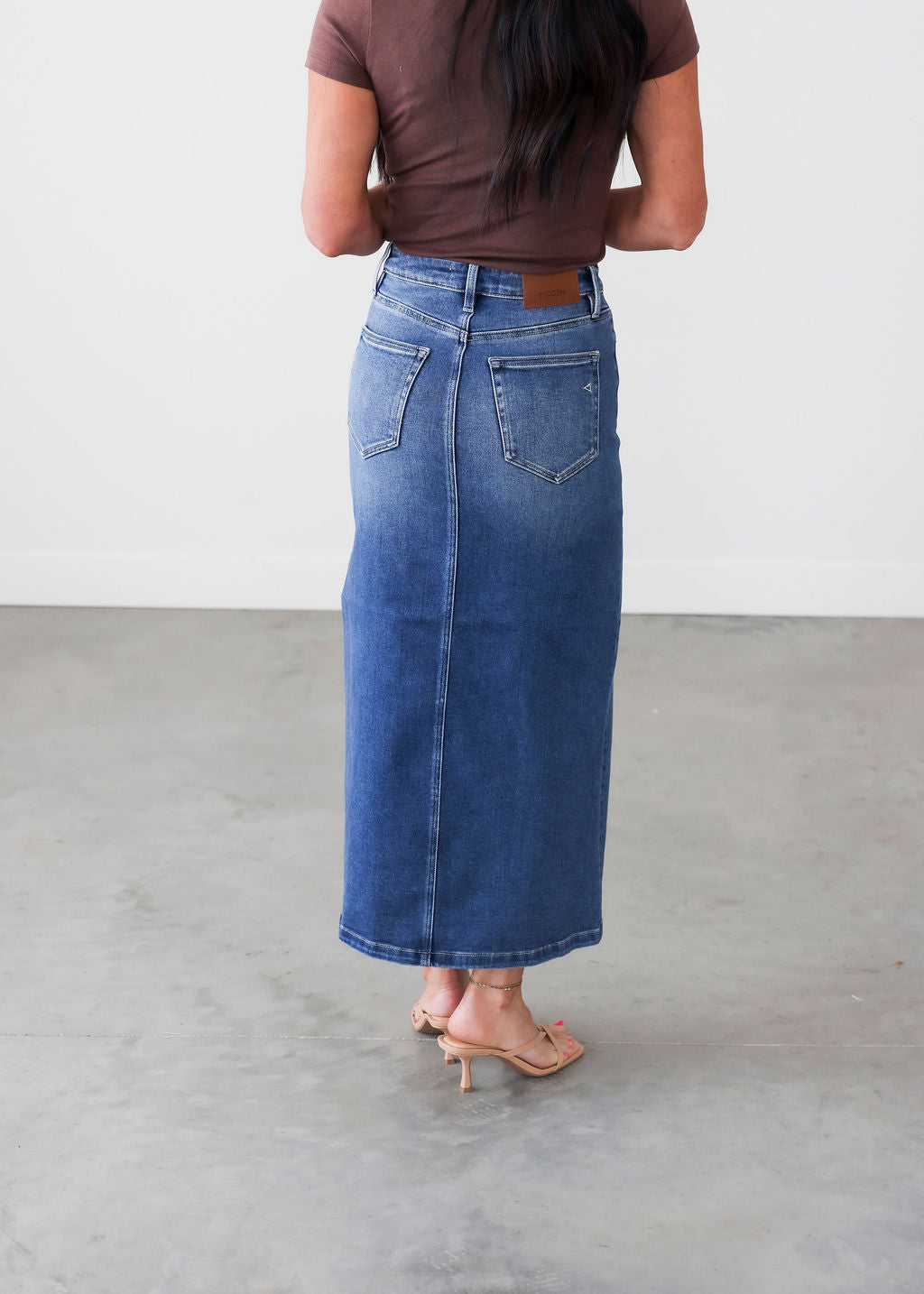 Kacen Hidden Midi Skirt