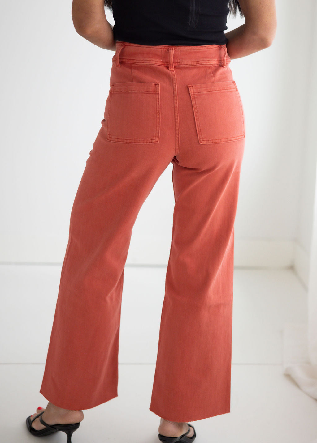 Amelia Wide Leg Jean