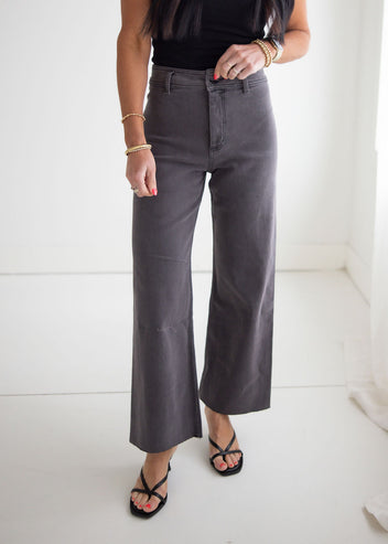 Amelia Wide Leg Jean