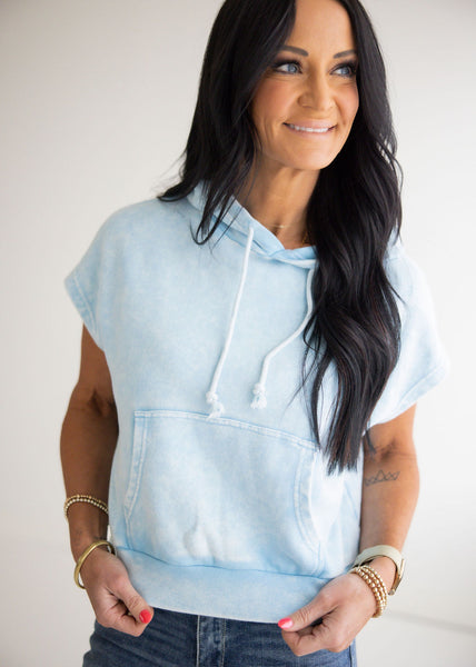 トップス JentLouis Studded Sleeveless Hoodie Giselle Sleeveless Hoodie | Lauriebelles