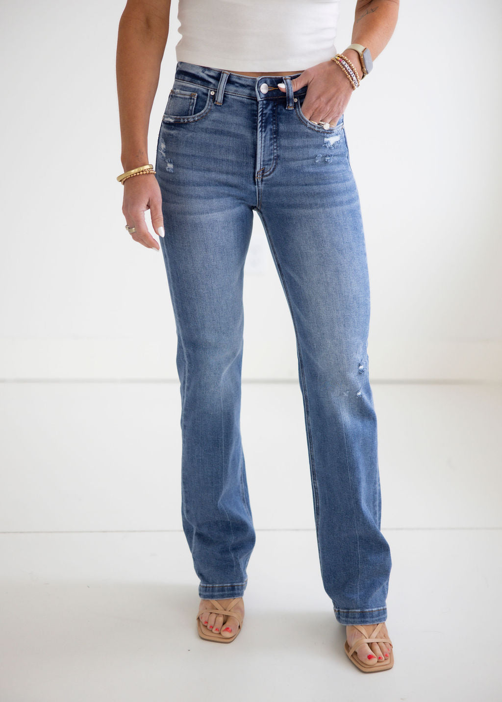 Sydney Risen Straight Jeans