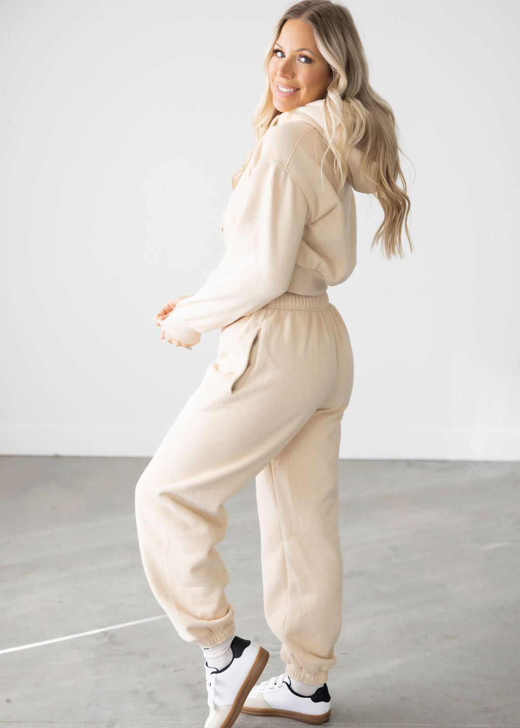 Easy Going Cropped Hoodie