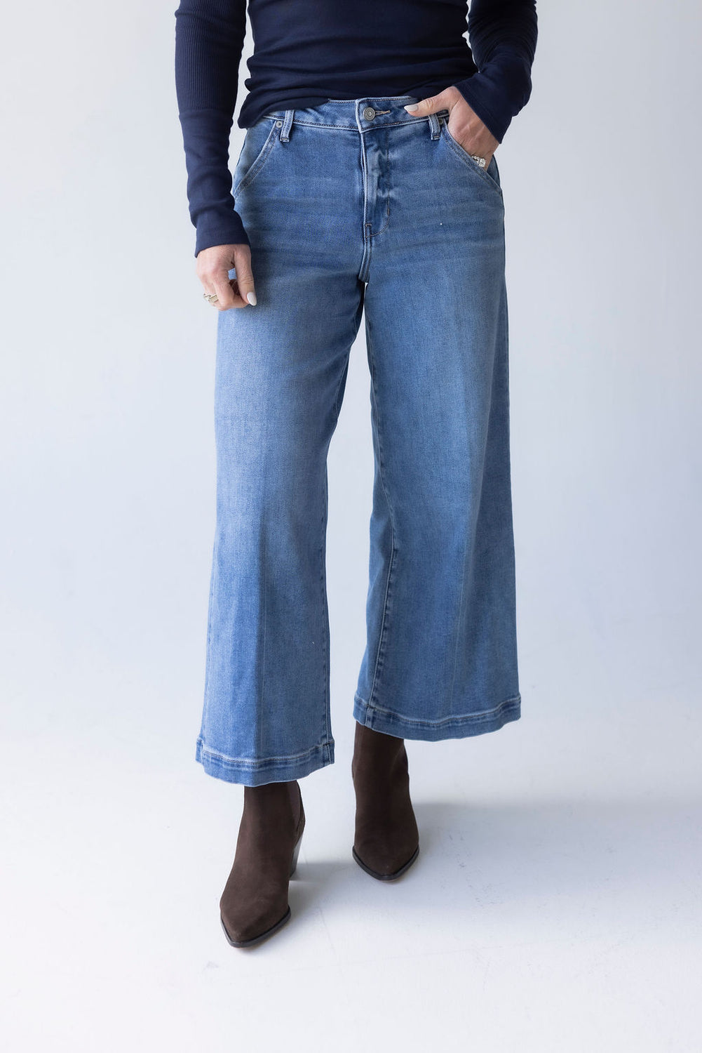 Kyleen Hidden Wide Leg Trouser Jeans