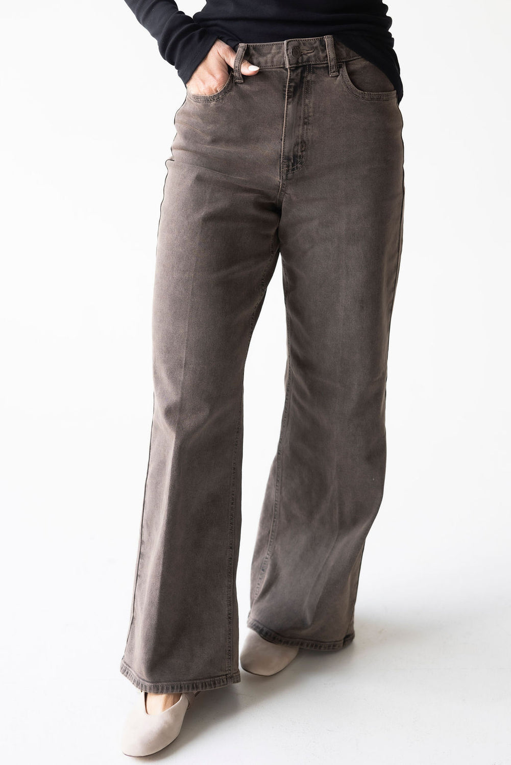 Woodsy Cello Wide Leg Jeans