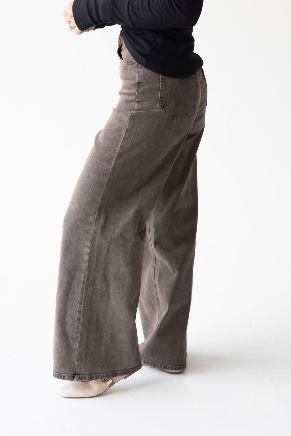 Woodsy Cello Wide Leg Jeans