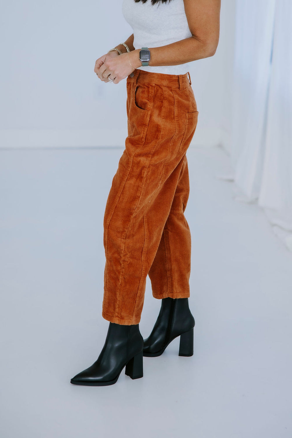 Cassidie Corduroy Barrel Pants