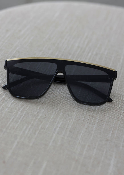 Leo Square Sunglasses product view