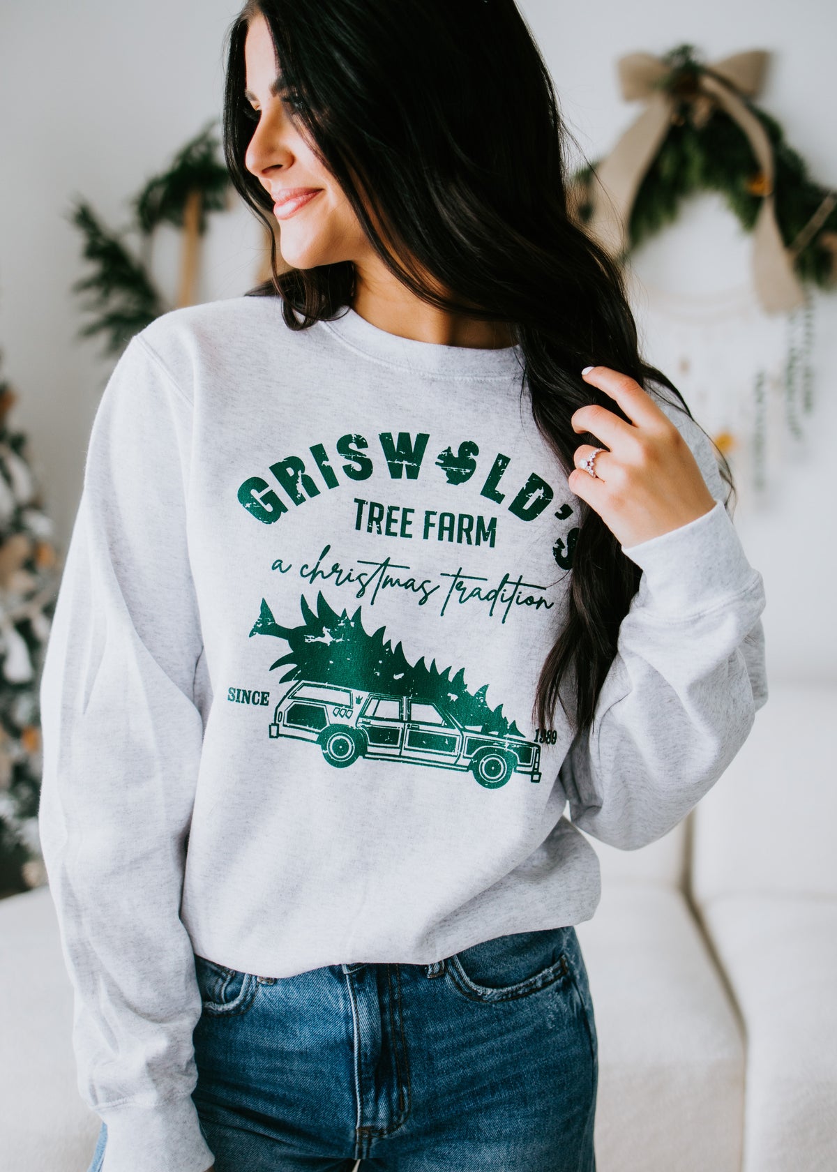 Griswold s Tree Farm Graphic Sweatshirt Lauriebelles