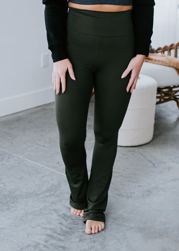 Get Moving Bootcut Legging