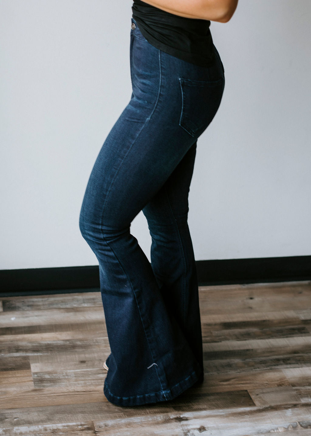 Farrah Flare KanCan Jeans
