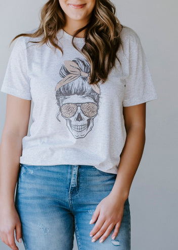 Messy Bun Skull & Leopard Aviators Tee