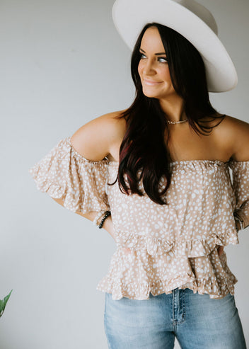 Esli Ruffle Sleeve Top