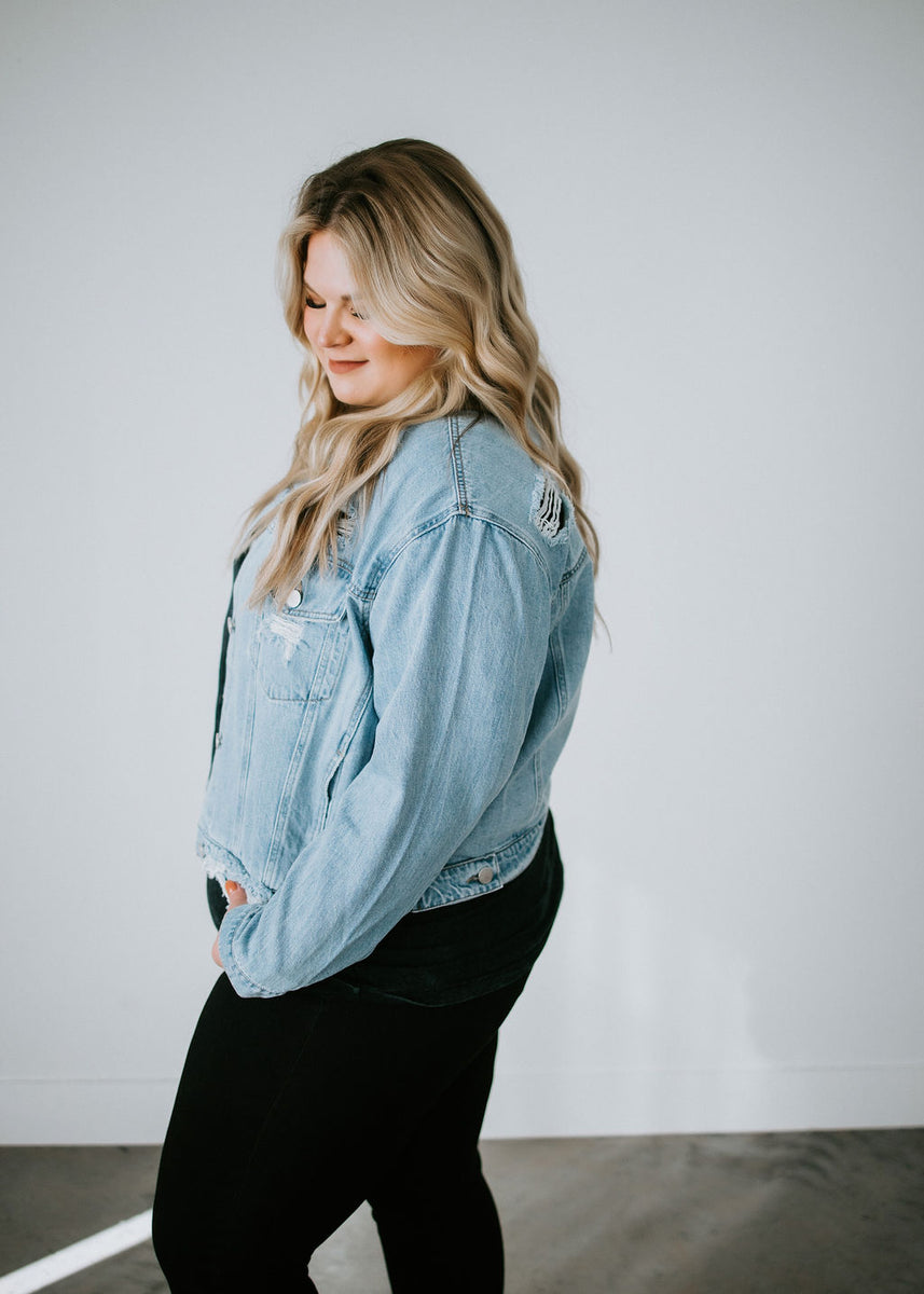 Curvy Ashlee Distressed Denim Jacket – Lauriebelles