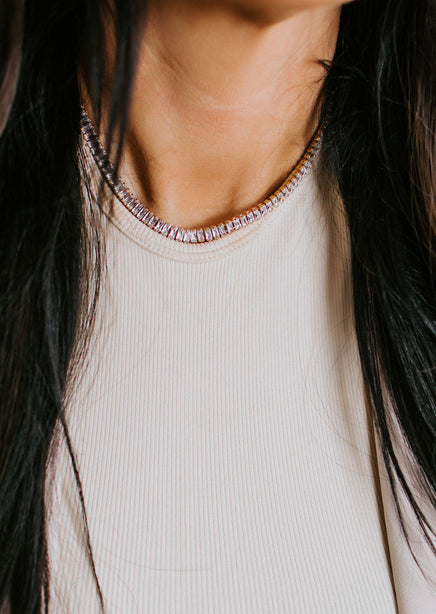 Gleaming Choker Necklace