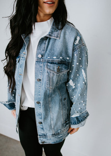 Denim jacket – The wardrobe staple – The 50Plus Girl