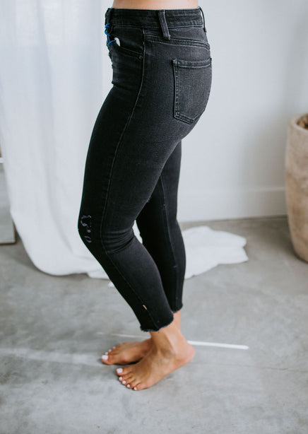 Chandler Skinny Crop Jean