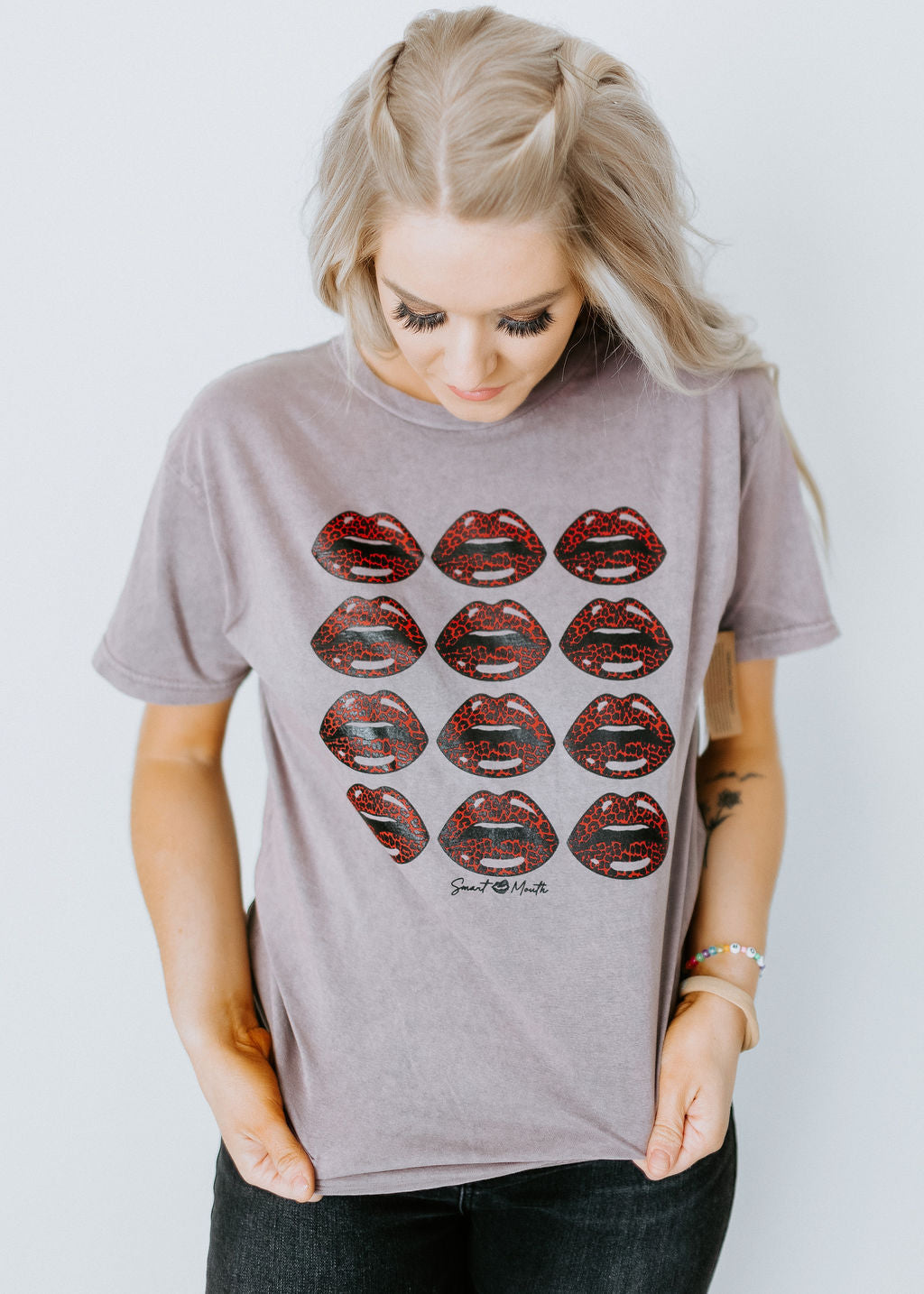 Kiss Me Leopard Print Graphic Tee