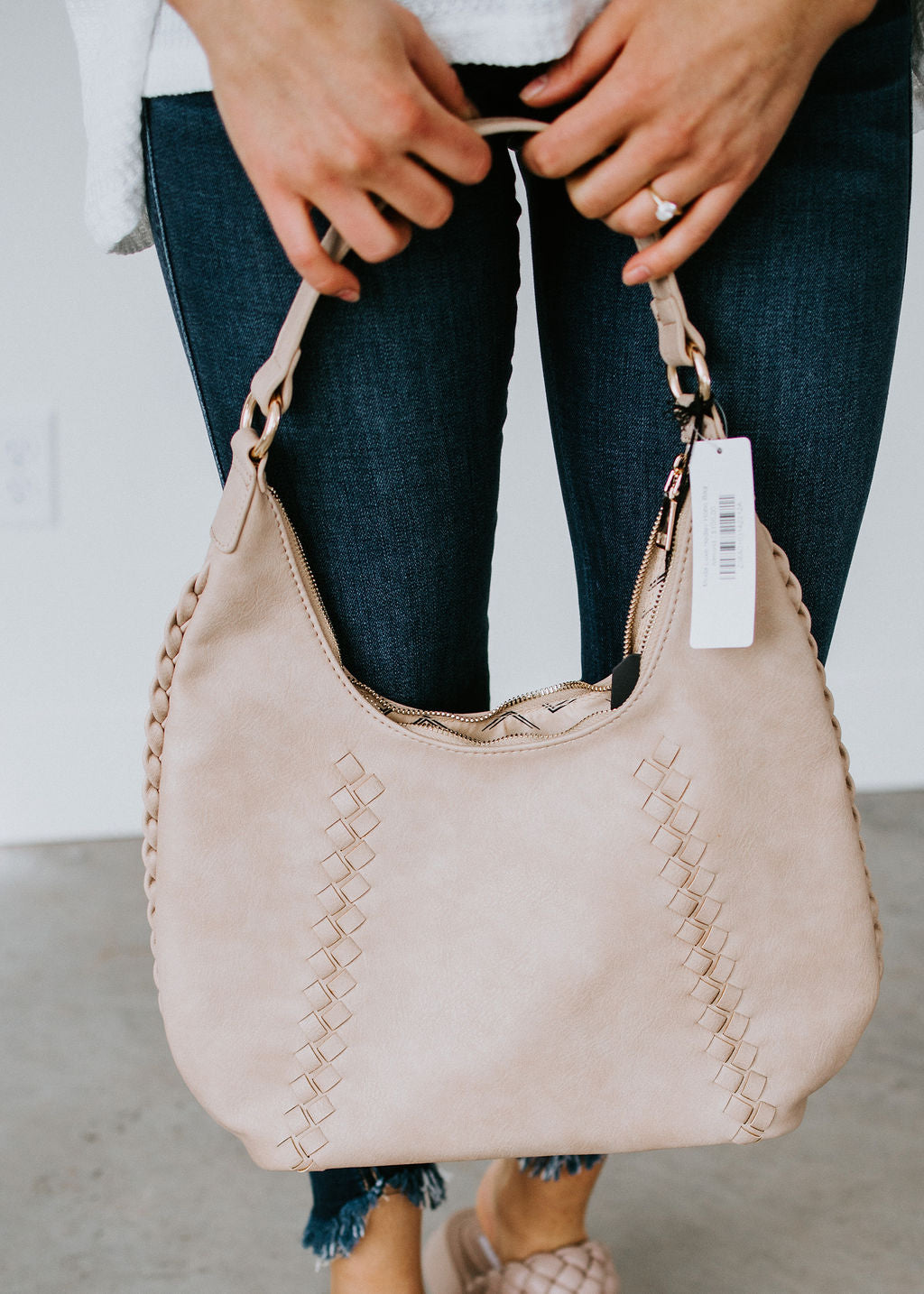 image of Moda Luxe Hadley Hobo Bag