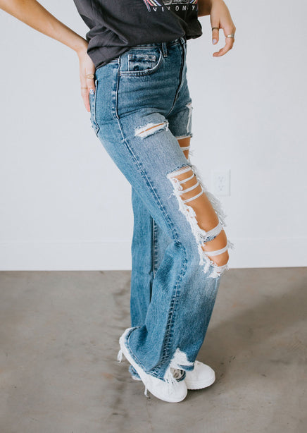 Beatrix Vintage Straight Jeans