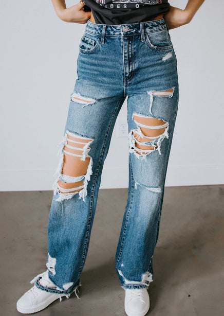 Beatrix Vintage Straight Jeans