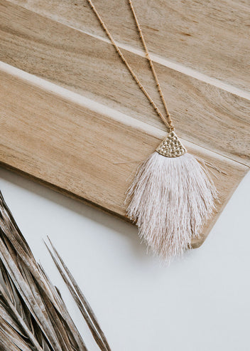 Flair For Style Tassel Necklace